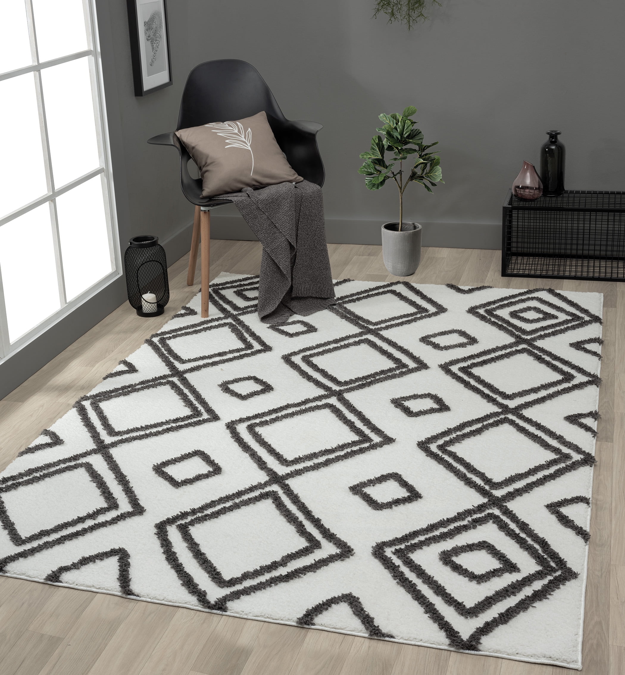 United Weavers Queensland Kahlil Geometric Shag Area Rug, Charcoal Grey, 12'6" X 15'