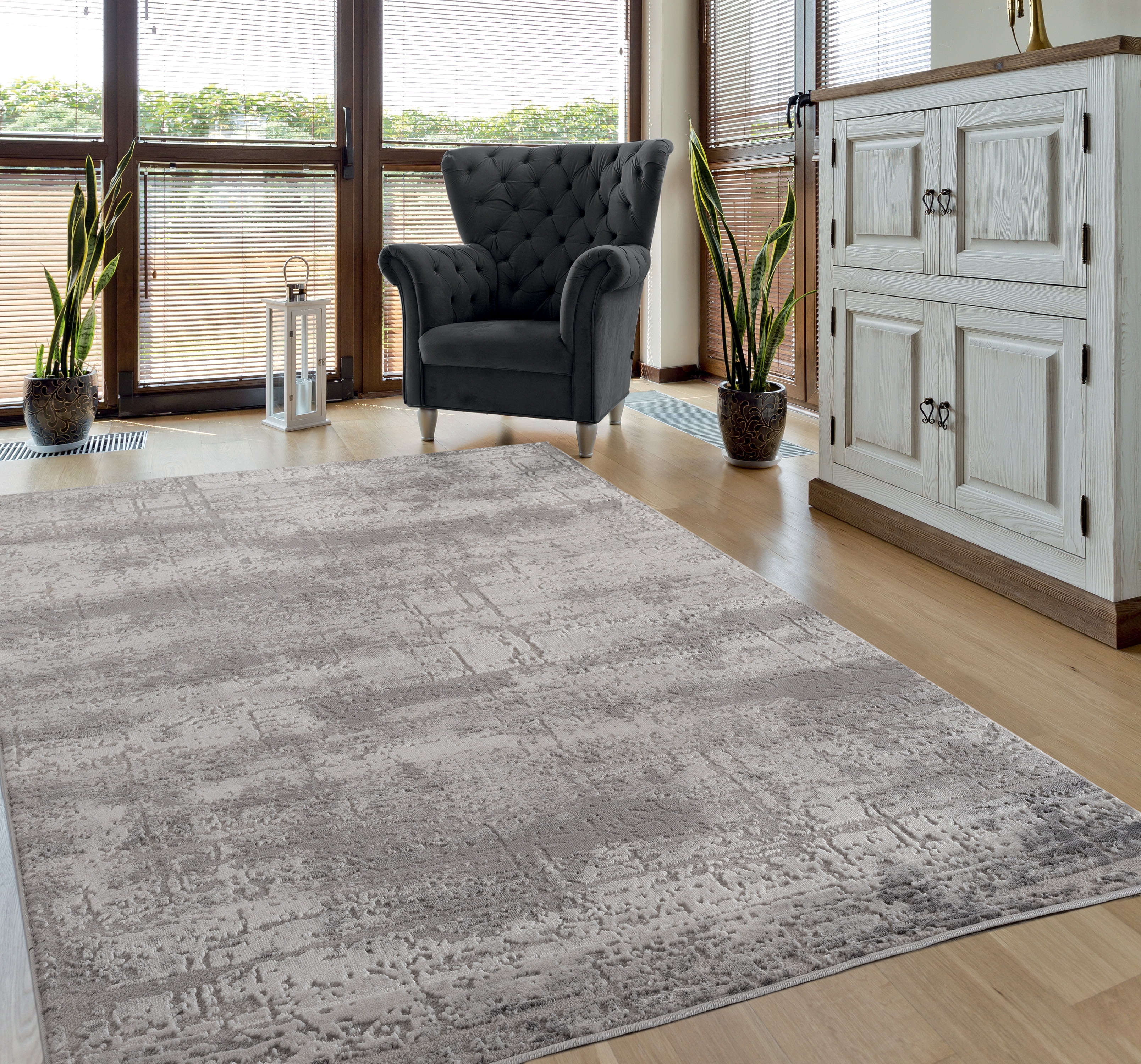 United Weavers Rasbora Pelco Contemporary Abstract Area Rug, Grey, 7'10" x 7'10"