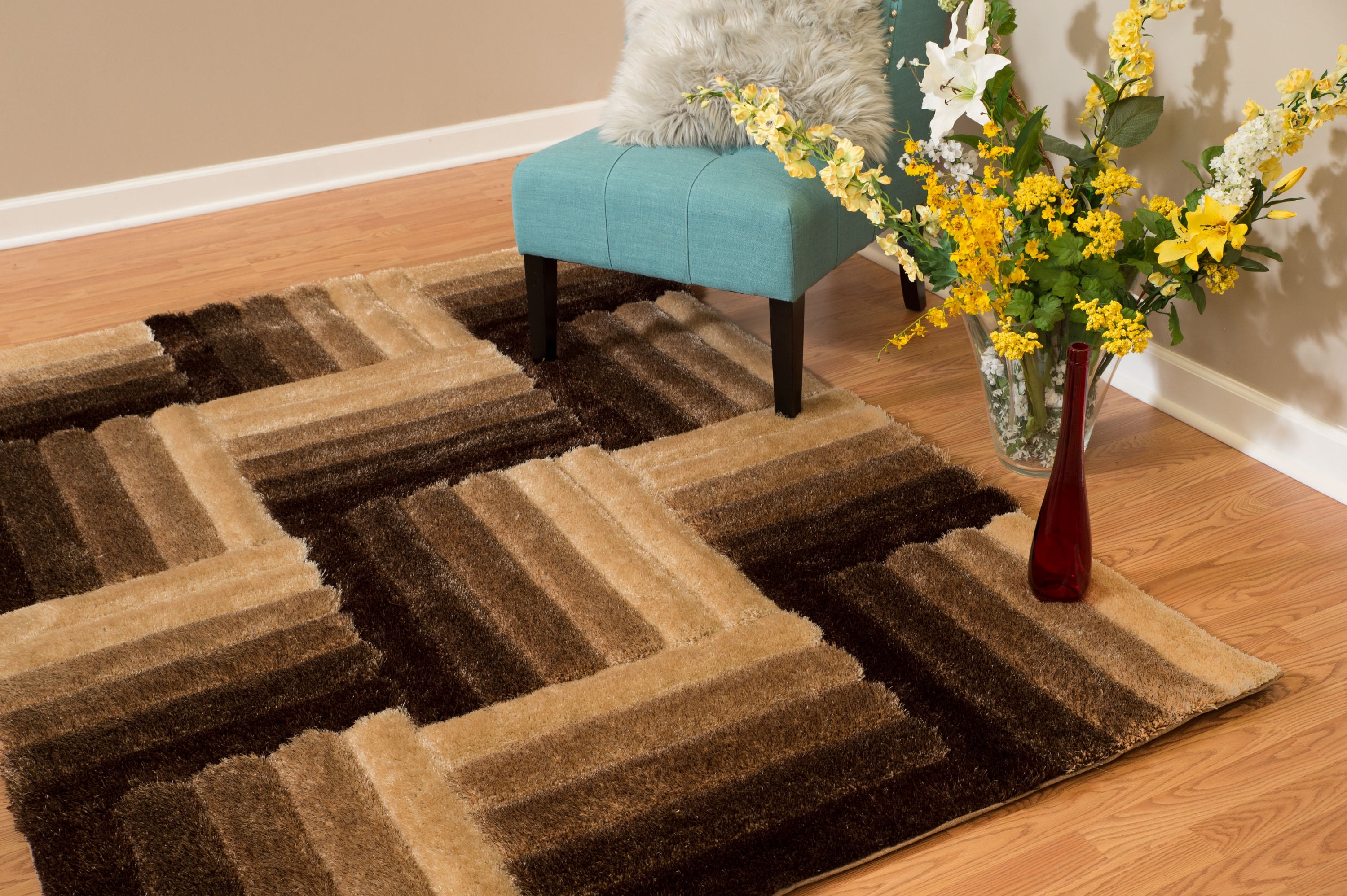 United Weavers Veria Doux Shag Geometric Area Rug, Beige, 5'3" X 7'2"
