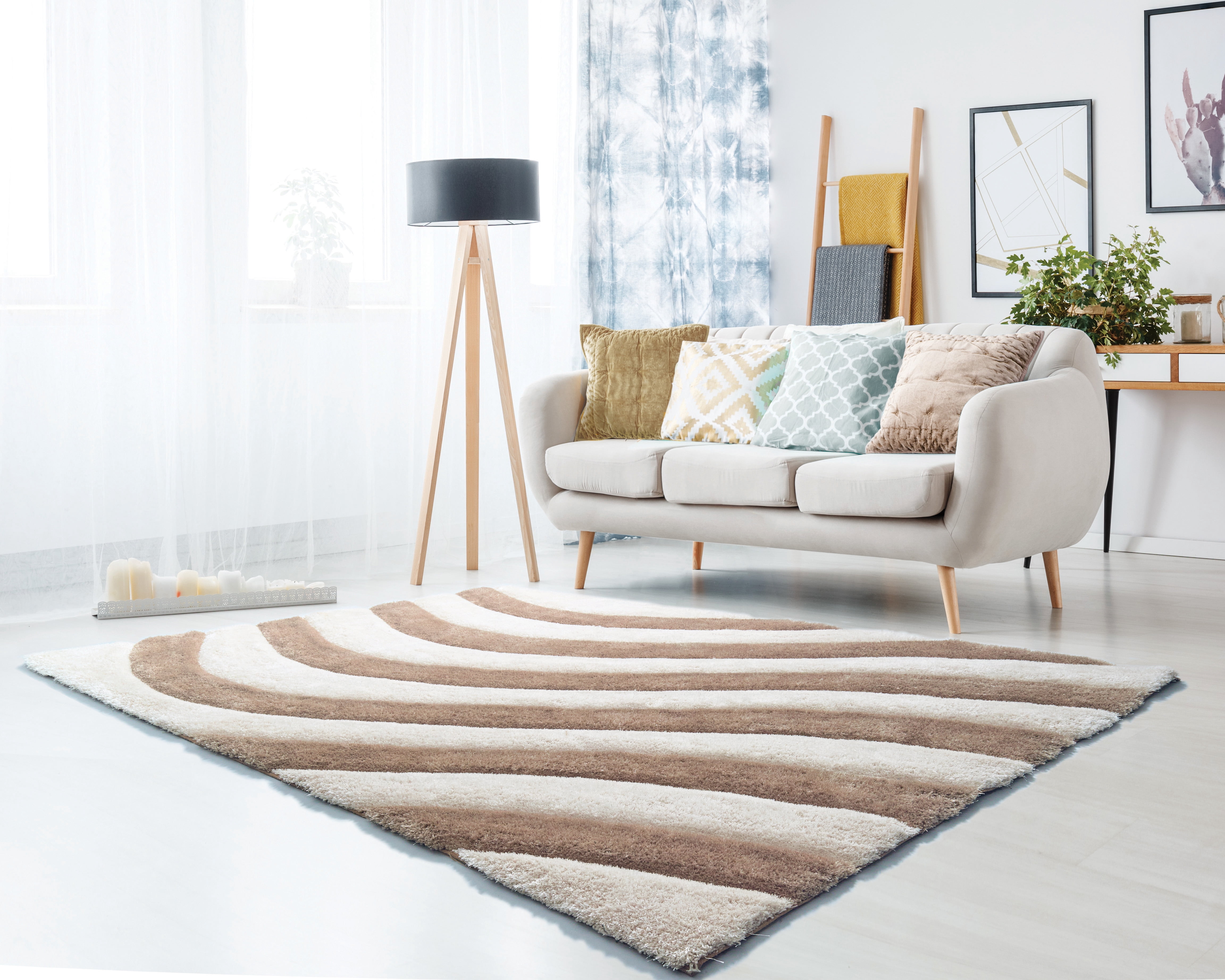United Weavers Veria Thessa Shag Beige Hand Carved Polyester Area Rug