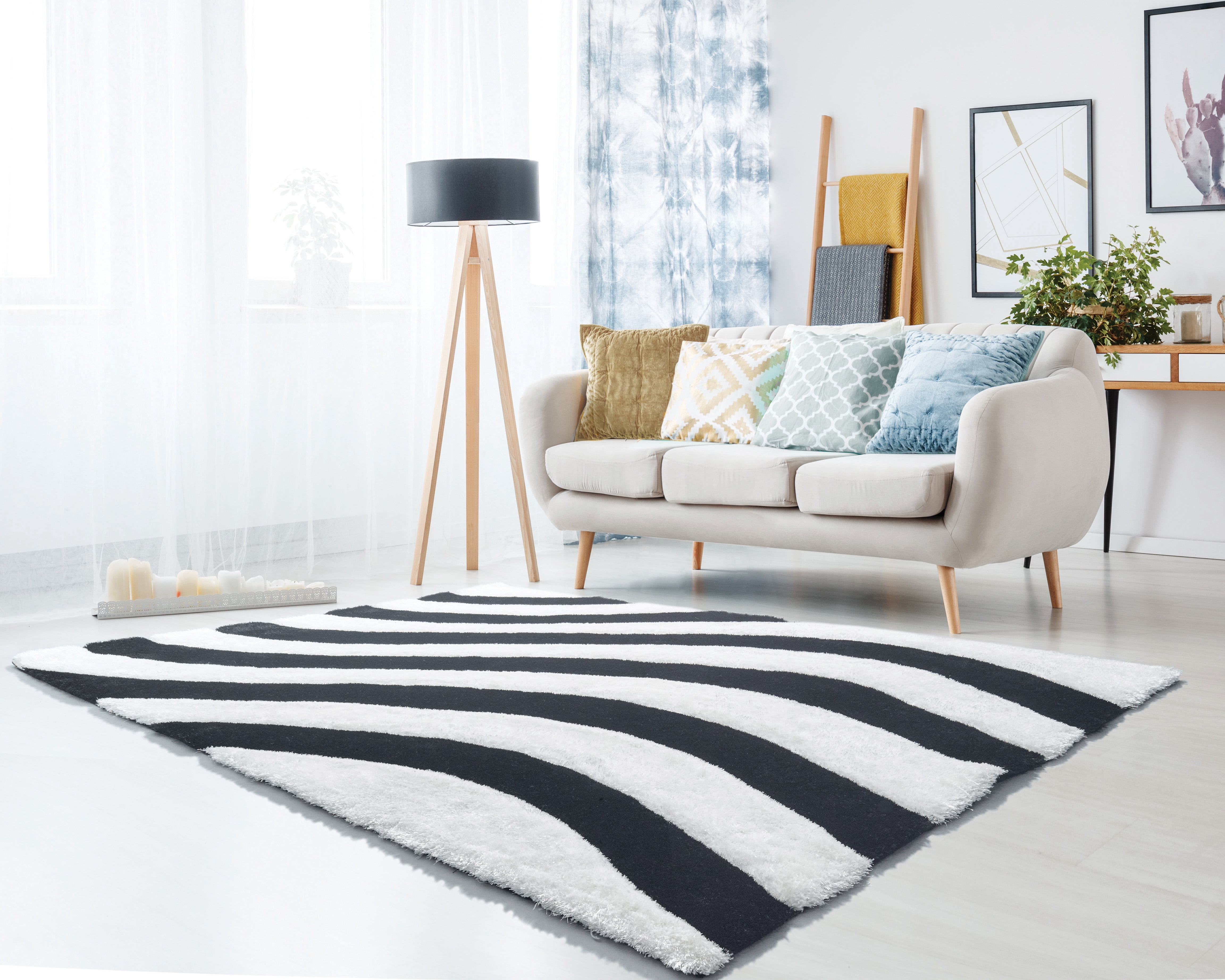 United Weavers of America Abstract Shag Contemporary Area Rugs, Black