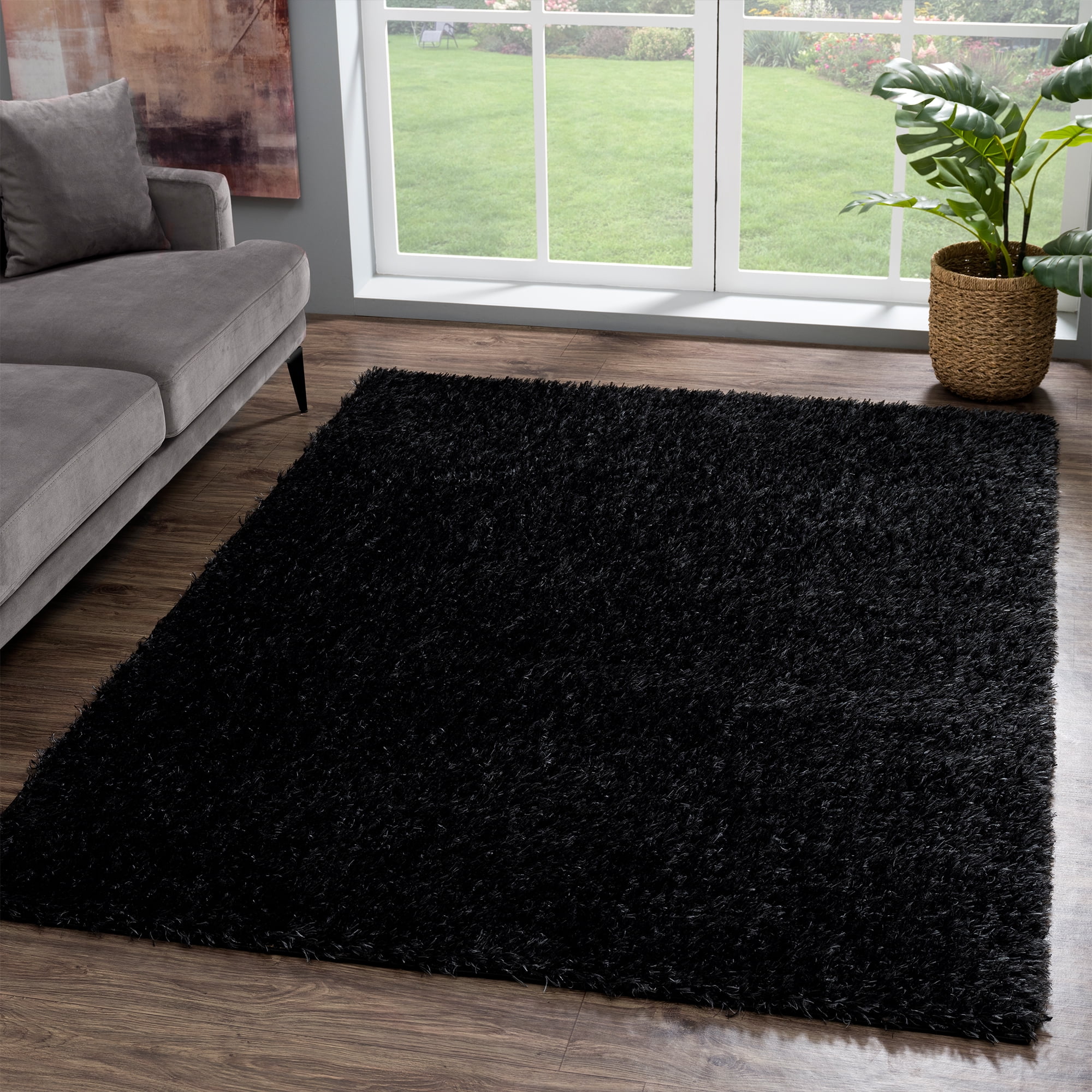 United Weavers of America Jouri Solid Print Area Rug, 5' 3" x 7' 2"
