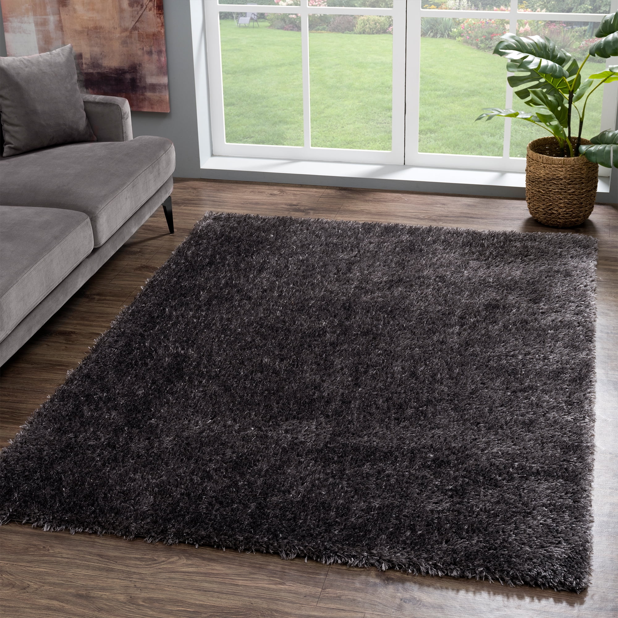 United Weavers of America Jouri Solid Print Area Rug, 5' 3" x 7' 2"