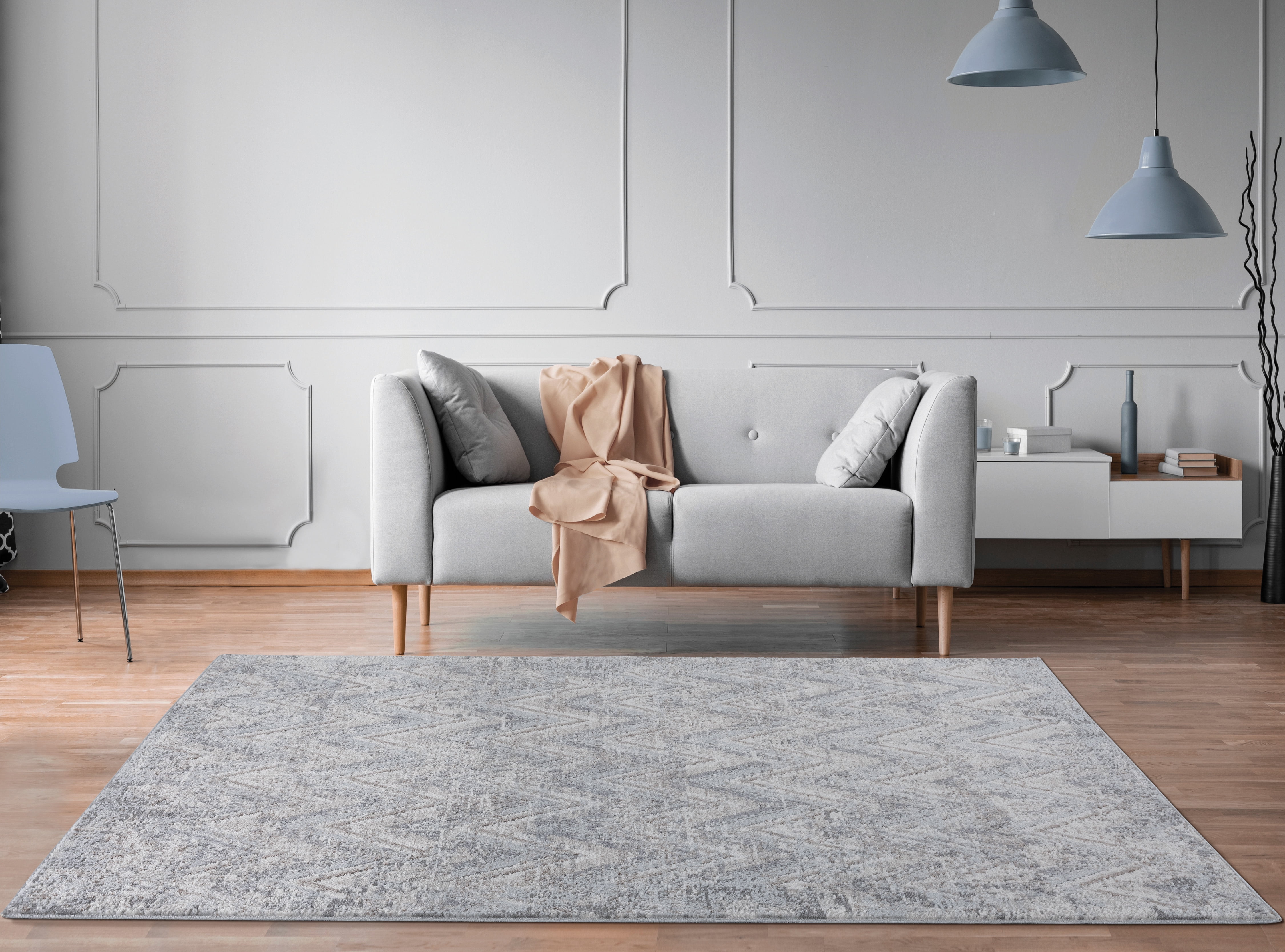 United Weavers of America Modern, Transitional Chevron Area Rug, 5.25' x 7.17'