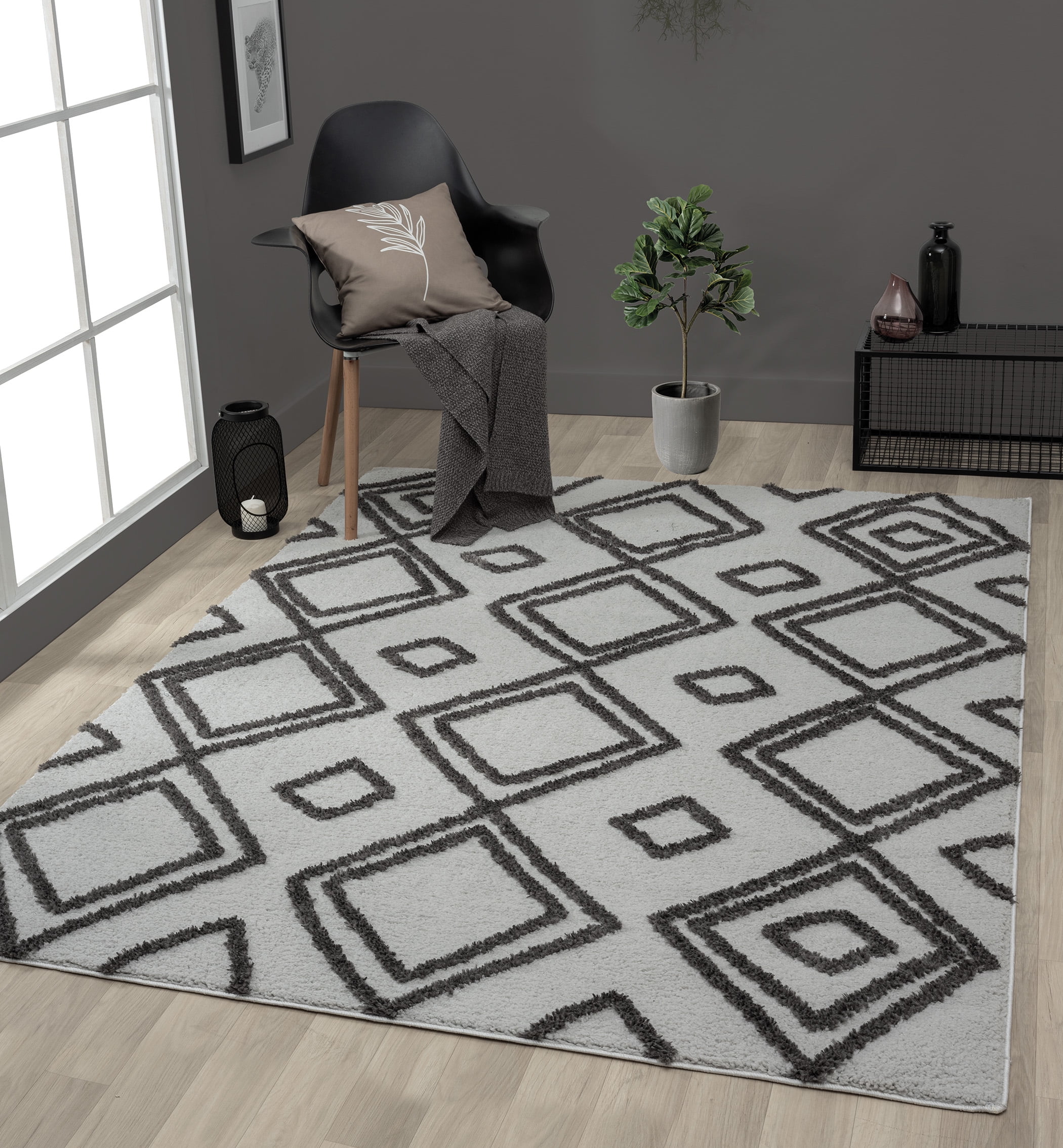 United Weavers of America Queensland Geometric, Modern Hand-Made Area Rug, 15' x 12.5'