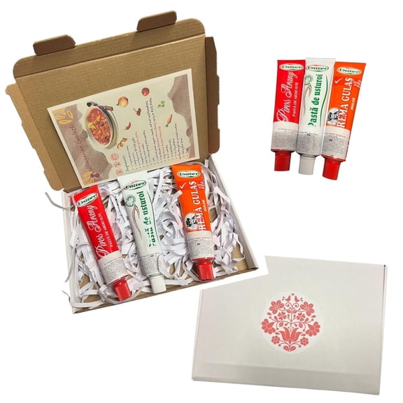 Univer Authentic Hungarian Goulash Starter Kit, Hot Pepper Paste, Garlic Paste, Sweet Goulash Cream, with Recipe Card, 3 Pack