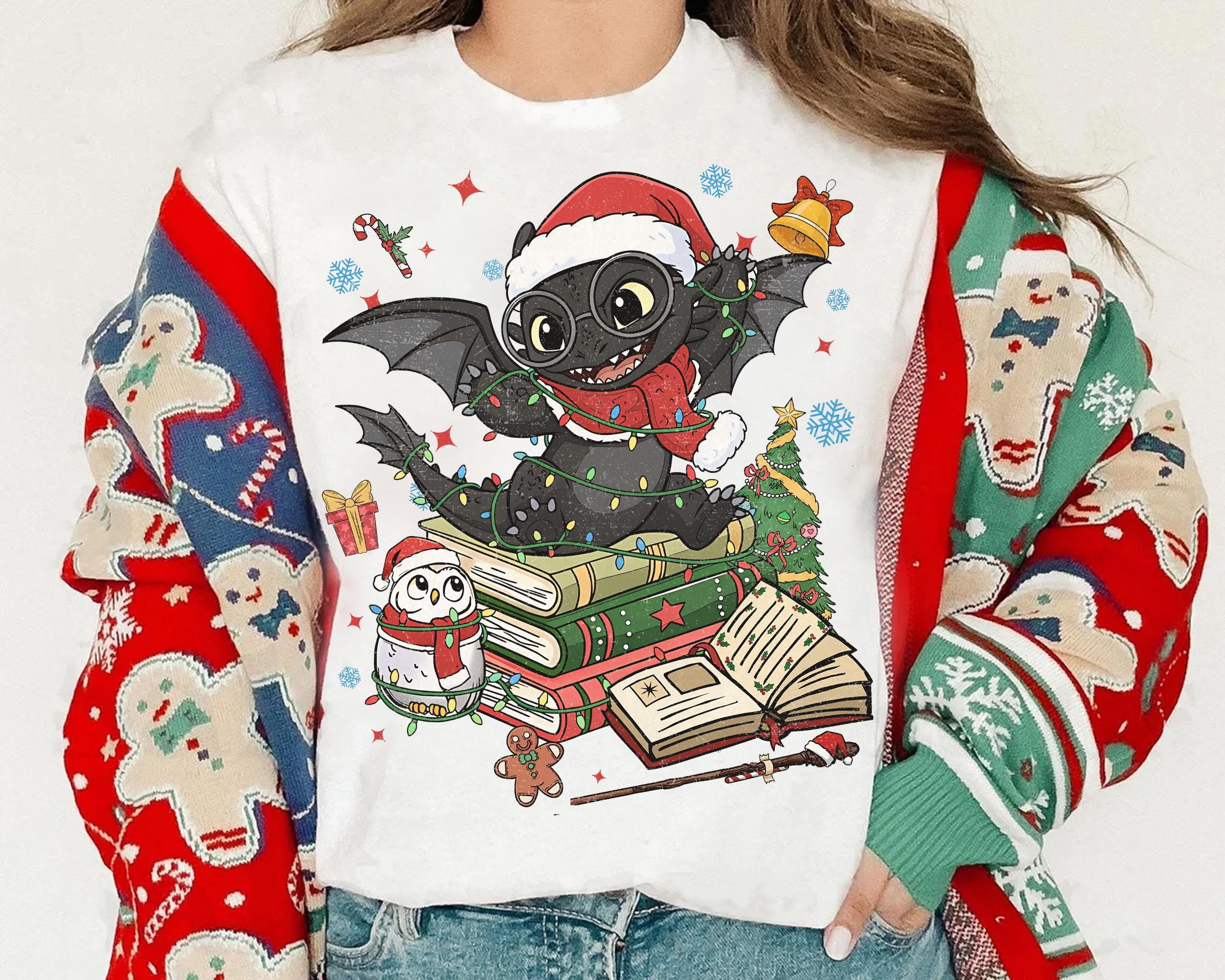 Universal Epic Universe Toothless Christmas Lights T-shirt. How To ...