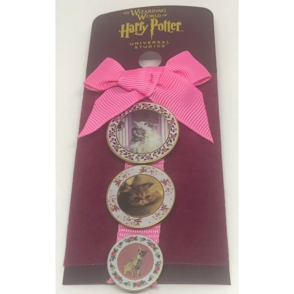 Universal Studios Harry Potter 3 Cat Plate Ribbon Pin Wizarding World New