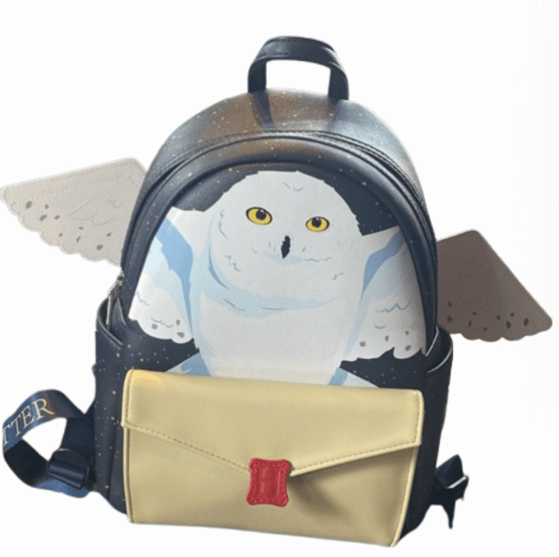 harry potter mini backpack universal studios Hogwarts Crest All wands at the ready PHOTOS: New 'Harry Potter' Hogwarts