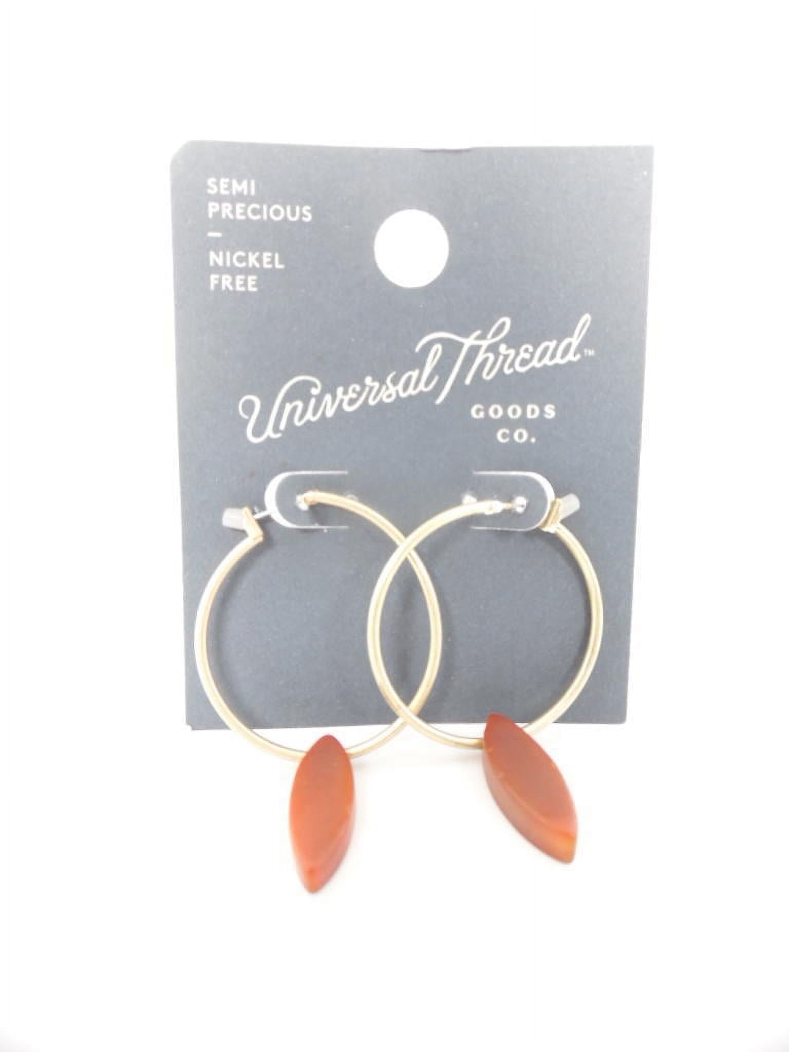 Universal shop thread earrings
