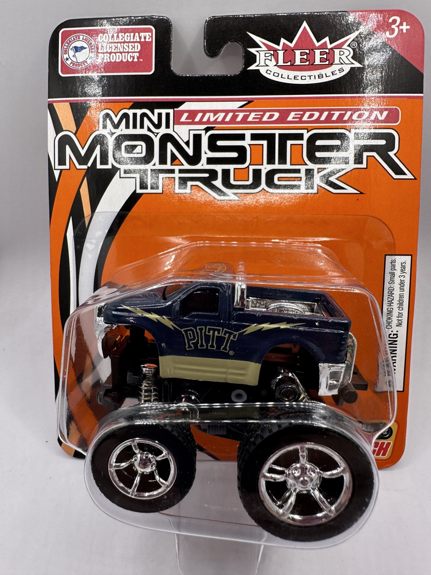 University Of Pittsburgh Panthers 2005 Fleer Mini Monster Truck