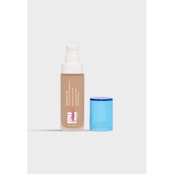 Uoma by Sharon C, Flawless IRL Skin Perfecting Foundation Fair Lady T4