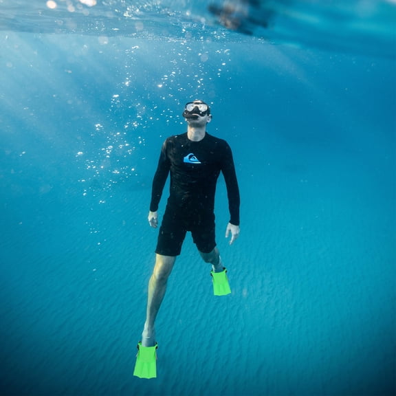 Uonlytech 1Pair Swim Training Fins Rubber Green Short Flexible Design for Effective Power