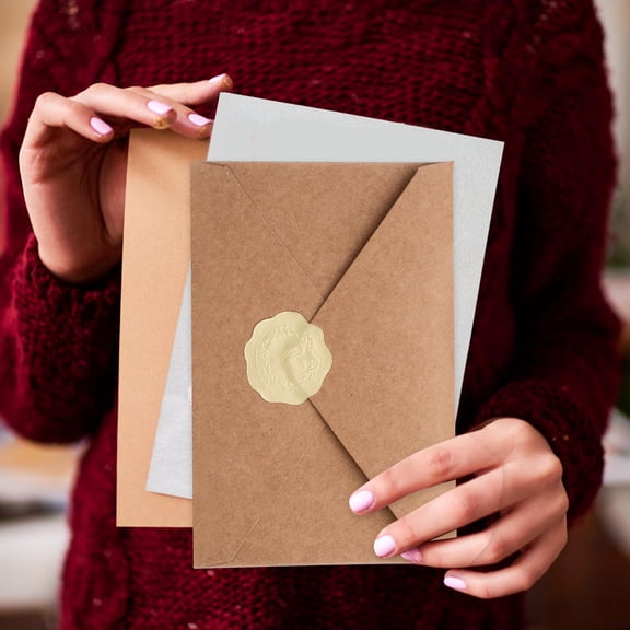 Uonlytech 1Set Brown Decorative Invitation Envelopes Made of Strong Paper for Greeting Cards
