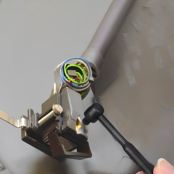 Uonlytech 2Pcs Record Player Cleaner Stylus Cleaning Brush Vinyl Record Cleaning Kit Black Plastic