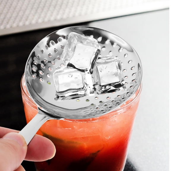 Uonlytech Polished Stainless Steel Cocktail Strainer for Home Bars with Comfortable Handle