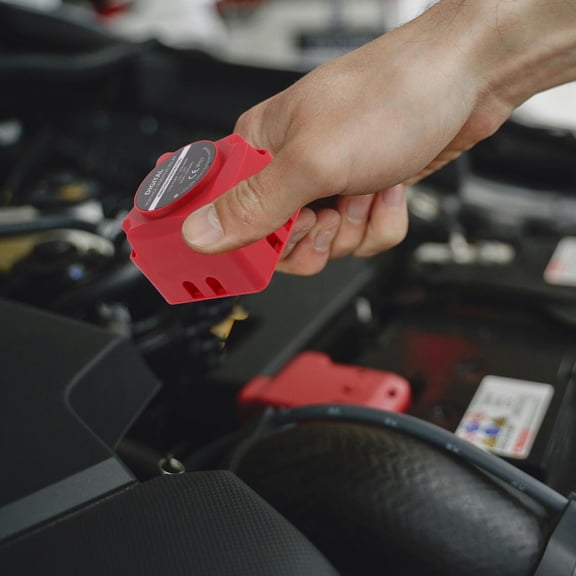 Uonlytech Red Vehicle Battery Isolator Kit with Smart Relay for Car Marine Rv Heavy Duty Power Switching