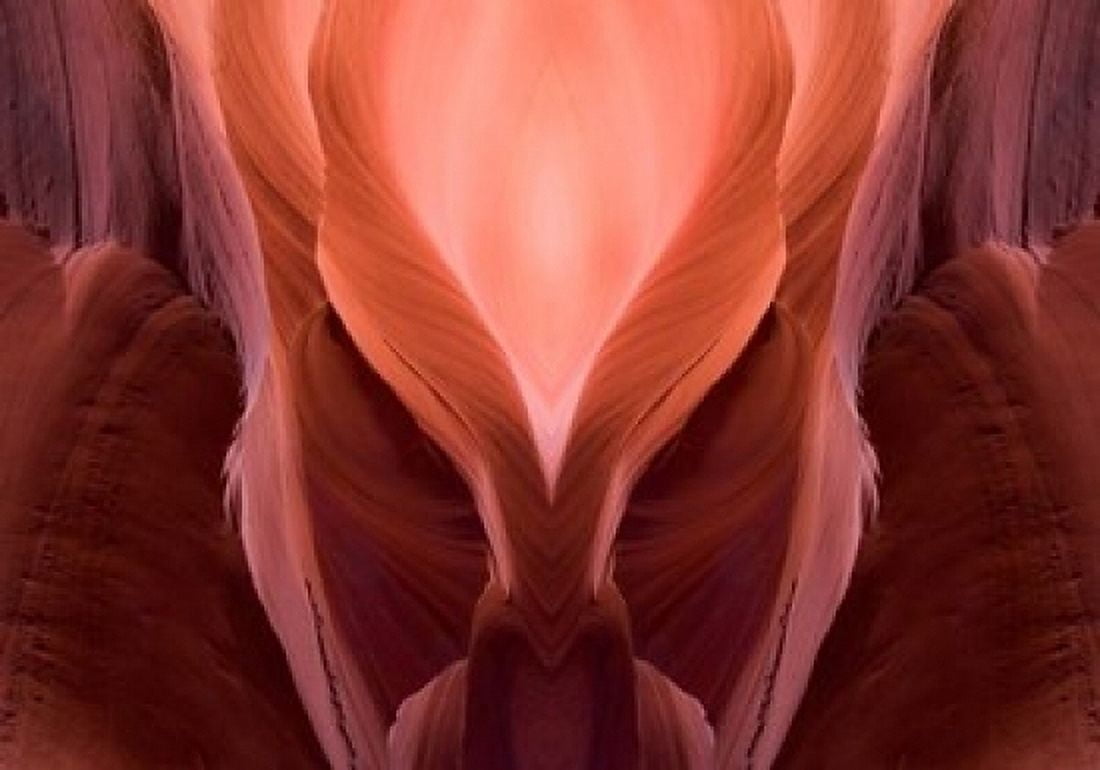 Upper Antelope Canyon Sandstone Walls Canvas Art - Jaynes Gallery DanitaDelimont (17 x 12)