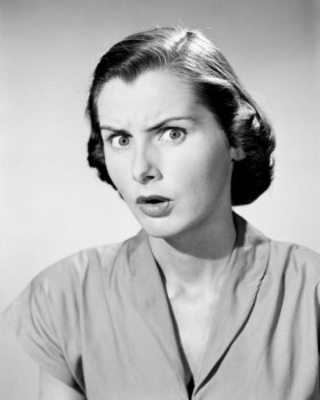Upset young woman portrait Canvas Art - (18 x 24)