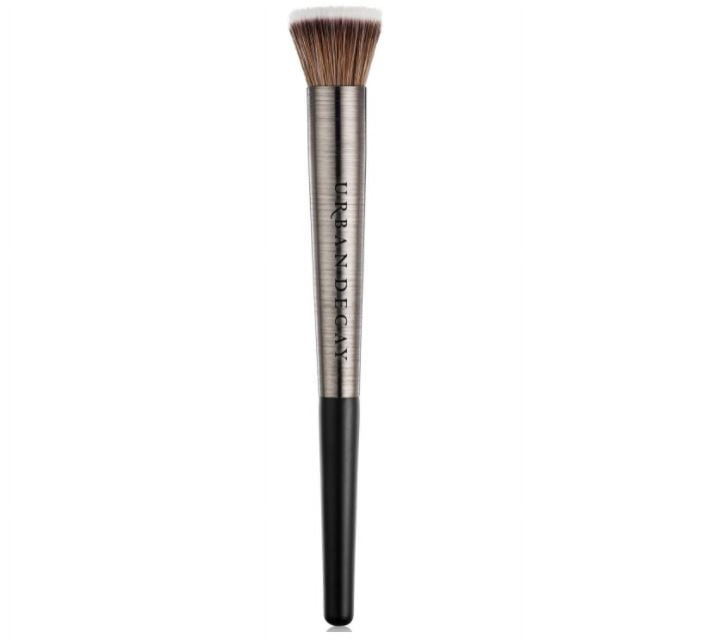 Urban Decay Pro Diffusing Highlighter Brush F 106