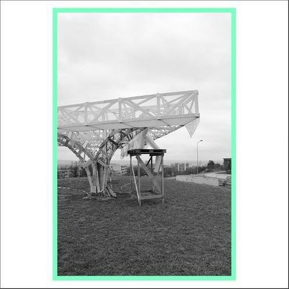 Urban Homes - Centres - Vinyl