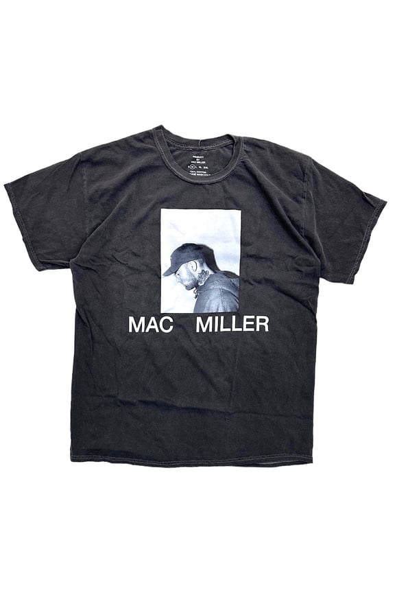 Portrait Black Vintage Wash Tee T-Shirt (Large, Black Vintage Wash)(Large, Black Vintage Wash)