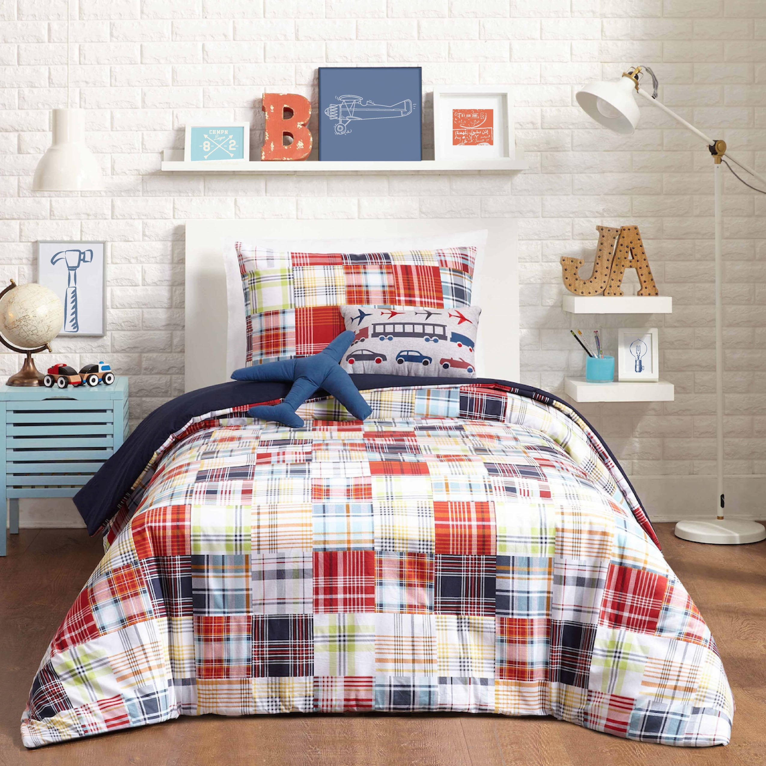 Bryce Twin Blue Cotton Plaid Comforter Set with Pillows