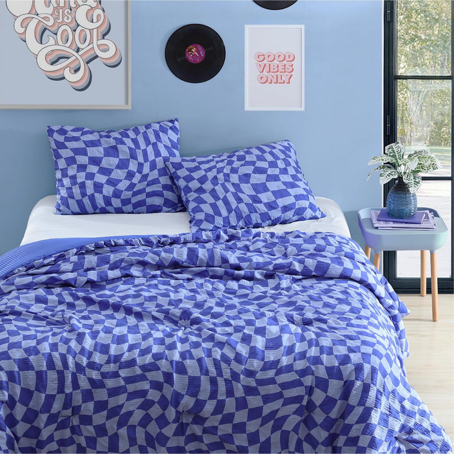 Urban Shop 3 Piece Textured Blue Check Comforter Set, Full/Queen