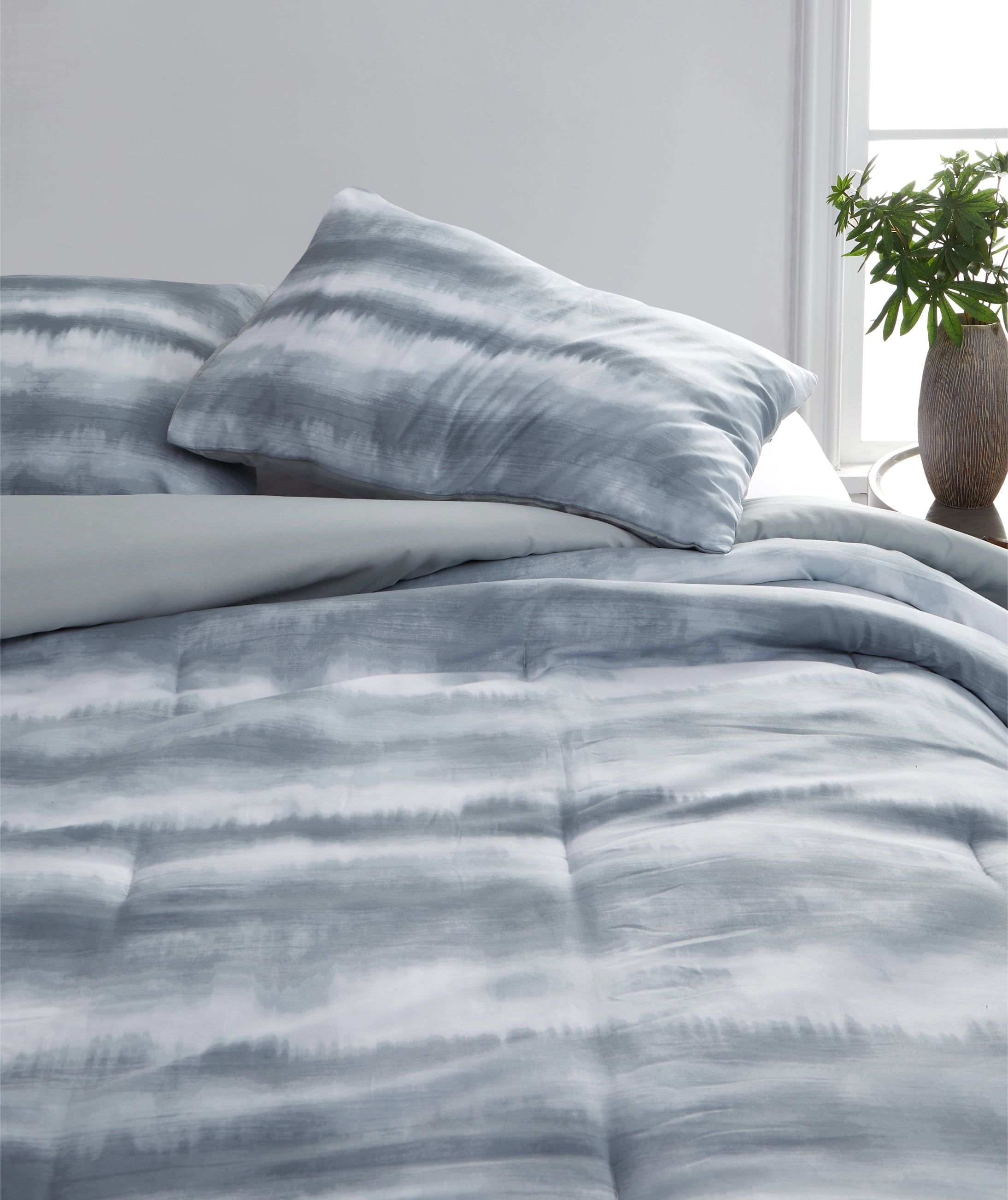 Urban Shop Tie Dye Grey 3 Piece Comforter Set Queen