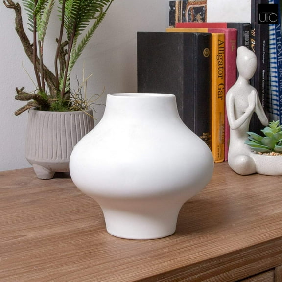 Selora Ceramic Round Bellied Vase