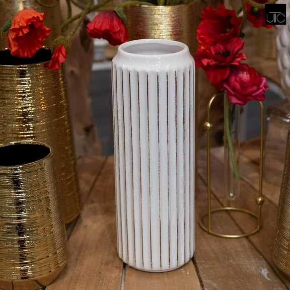 Urban Trends Ceramic Round  Vase