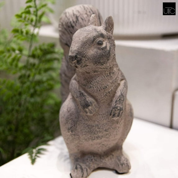 Ellric Sitting Squirrel Cement Figurine