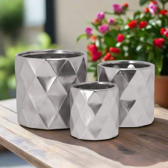 Urban Trends Collection Dagen Diamond Embossed Ceramic Planter Pots, Decorative Pattern Design, Set of 3, White