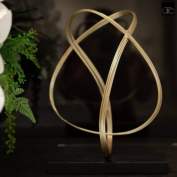 Zech Tangled Metal Table Decor