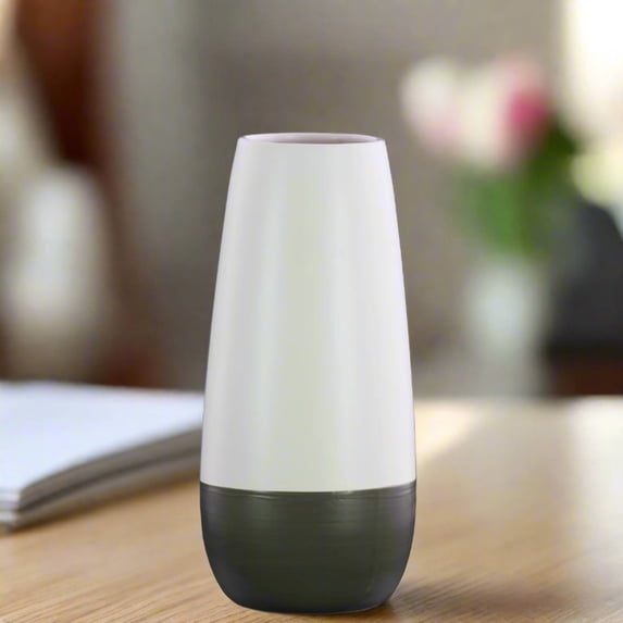Dimity Ceramic Round Vase