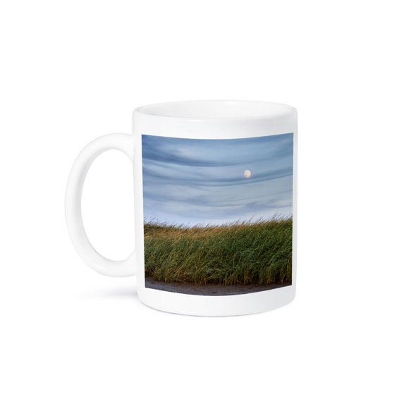 3drose, Usa, Massachusetts, Cape Cod, Full Moon Rising, First Encounter Beach., 11oz Mug