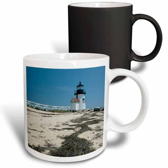 3drose, Usa, Massachusetts, Nantucket. Beach, Brant Point Lighthouse., 11oz Magic Transforming Mug