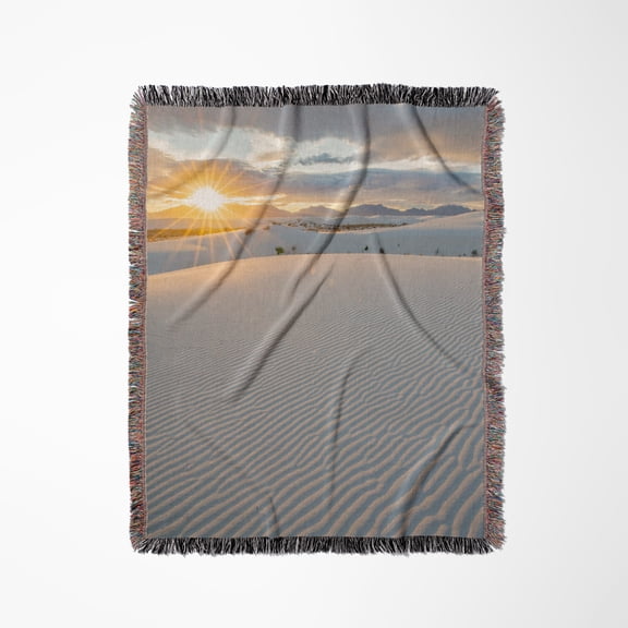 Usa, New Mexico, White Sands Monument. Sunes And Clouds. Sunset., Woven Blanket
