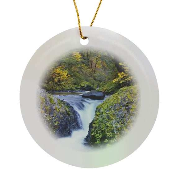 3drose, Usa, Oregon, Columbia Gorge, Eagle Creek, Basalt Rock - Us38 Glu0040 - Gary Luhm, Circle Porcelain Ornament