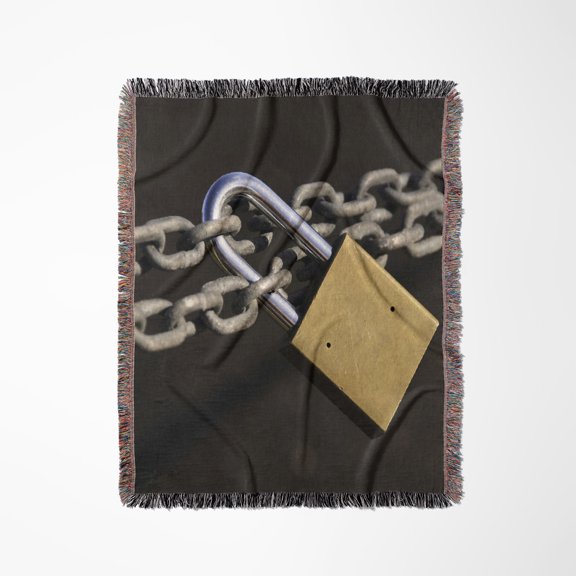 Usa, Oregon, Portland. Padlock On Chain - Us38 Bja0478 - Jaynes Gallery, Woven Blanket