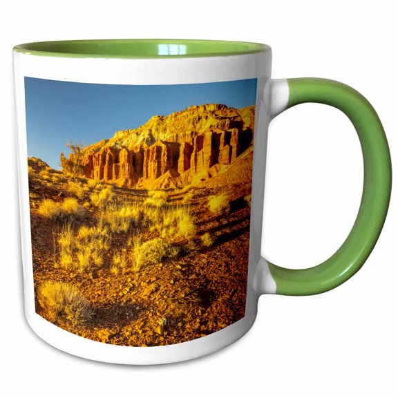 3drose, Usa, Utah, Capitol Reef National Park. Rock Formations in Cliff., 11oz Two-tone Green Mug