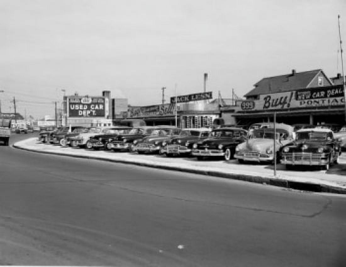 Used car lot Canvas Art - (24 x 36)