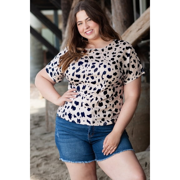 Ushdele Plus Size Leopard Twist Top - Bold & Chic Fit!