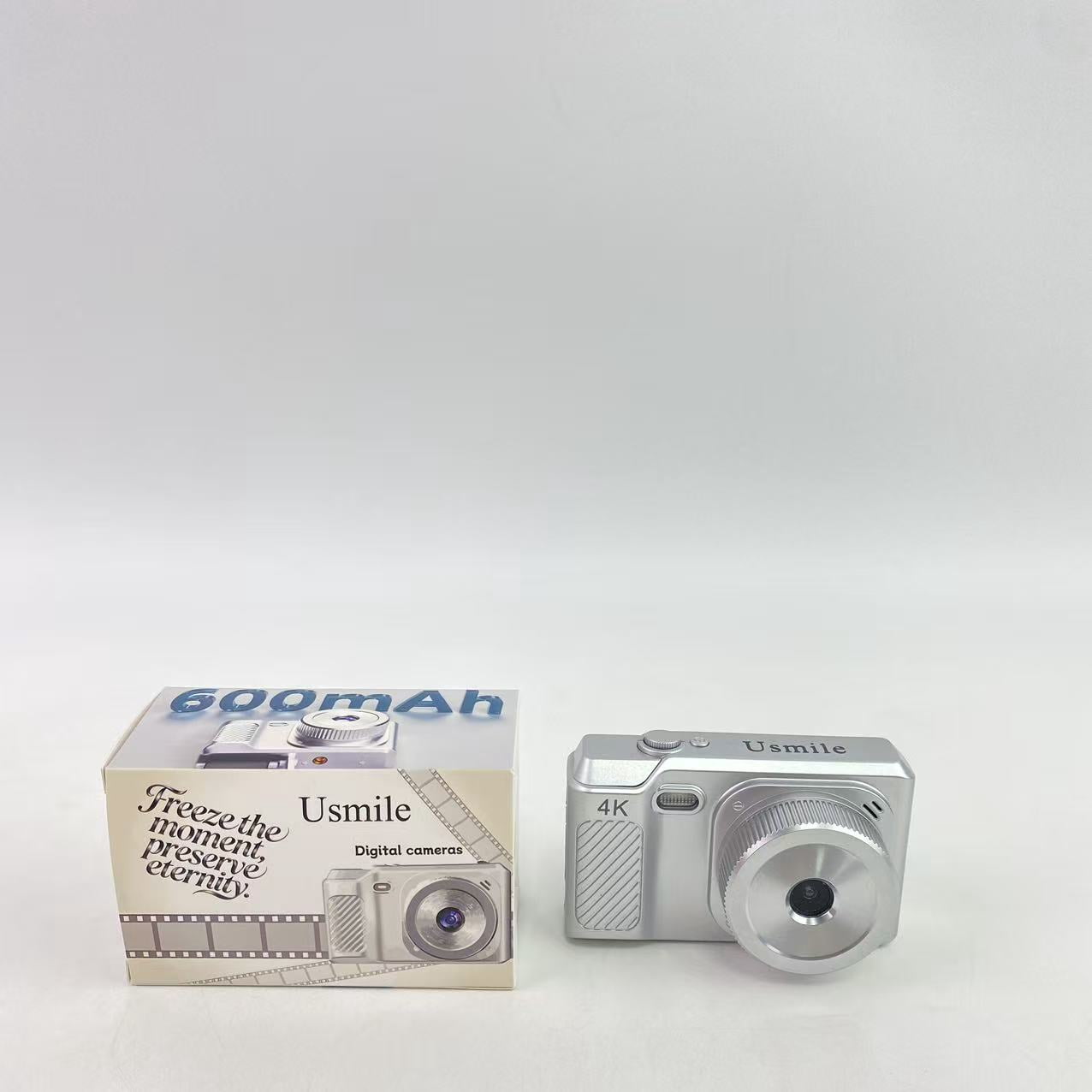 Usmile Cameras,16X Digital Zoom Camera, Digital Camera for Kids with 2.8 inch Display, Support 128GB, Point and Shoot Cameras Mini Camera for Teens Students Seniors (Silver)
