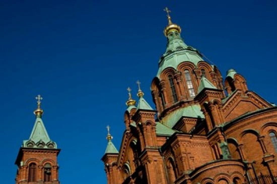 Uspenski Cathedral Canvas Art - Jaynes Gallery DanitaDelimont (26 x 18)