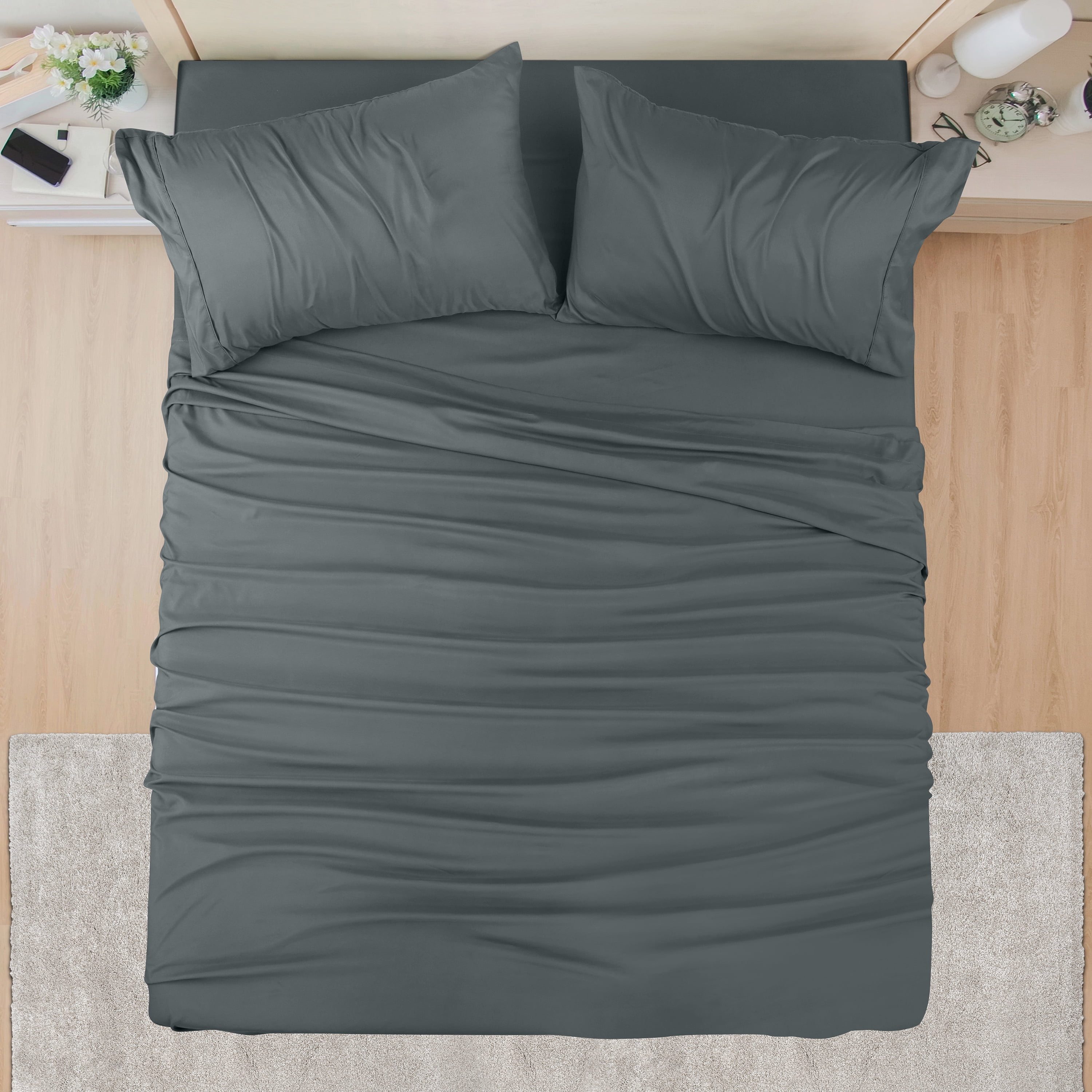 Utopia Bedding Solid 4 Piece Bed Sheets Set For Adults Microfiber