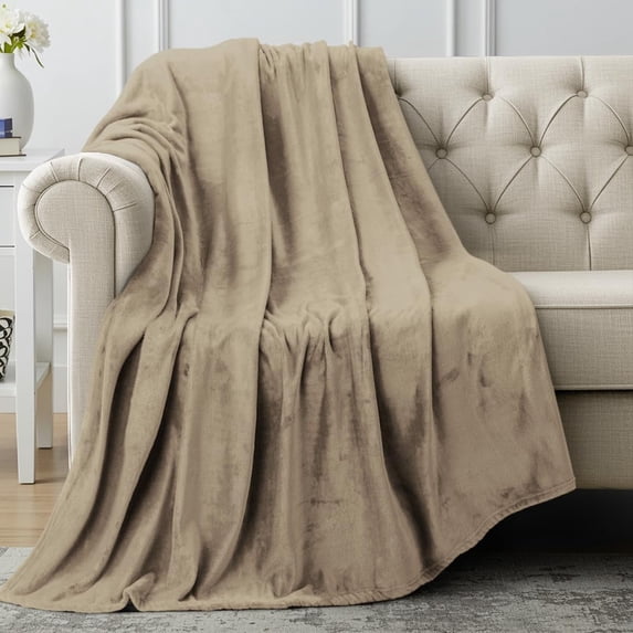 Utopia Bedding Fleece Blanket Throw Size Camel 300GSM Luxury Anti-Static Fuzzy Soft Microfiber Blanket for Couch, Sofa and Bed (50x60 Inch)