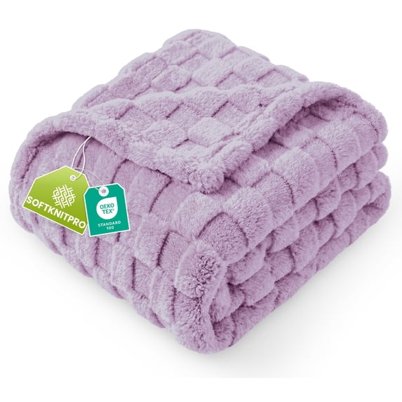 Utopia Bedding Plush Checkered Fleece Blanket Lilac Queen, 90x90 Inches Travel Friendly, Soft Cozy Throw Blanket for Couch, Sofa, Bed - Home Decor Gift for Kids, Women and Men