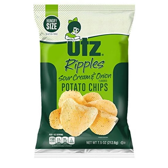 Utz Quality Foods Original Potato Chips 7.5 Ounce Hungry Size Bag (Sour Cream & Onion, 4 Bags)