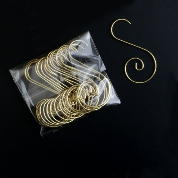 Uutvery 20PCS Christmas Ornament Hooks Christmas Tree Ornament Hanger Metal Hooks Ornament Accessories Hanging Hook for Xmas Tree Xmas Balls Party Decorations